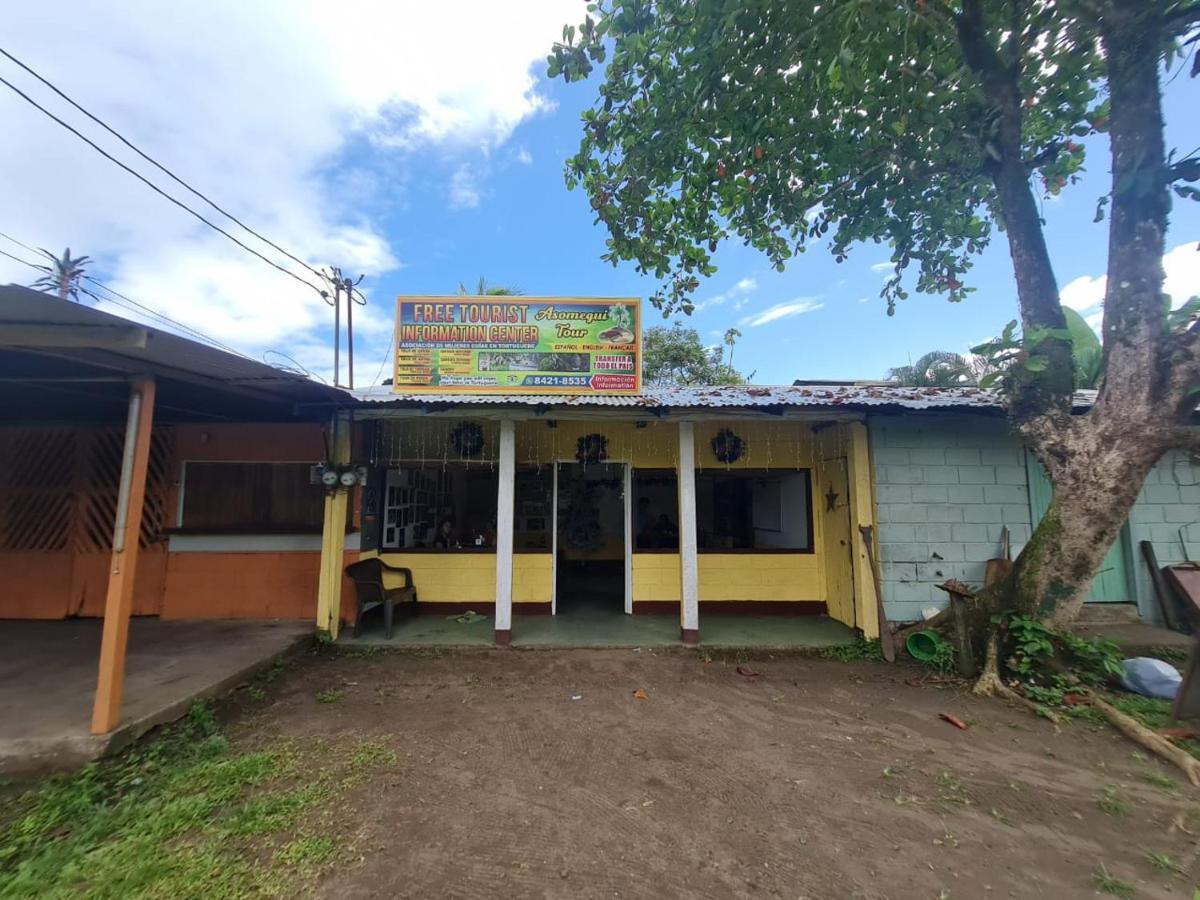 Cabinas El Muellecito Tortuguero Bagian luar foto
