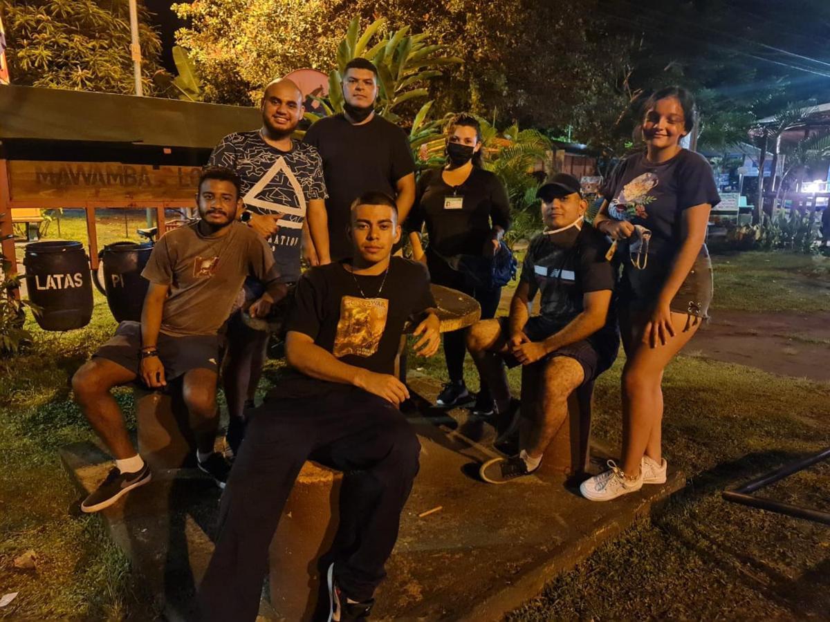Cabinas El Muellecito Tortuguero Bagian luar foto