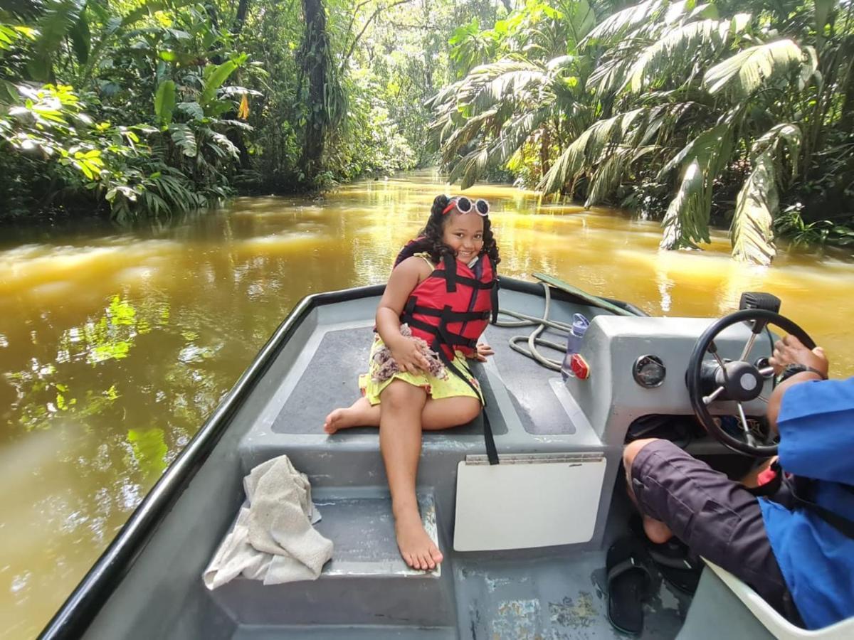 Cabinas El Muellecito Tortuguero Bagian luar foto