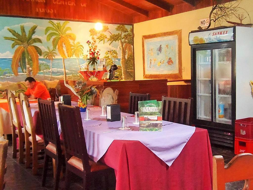 Cabinas El Muellecito Tortuguero Bagian luar foto